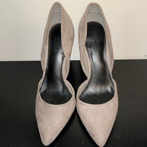 Size 7 Gray Stilettos